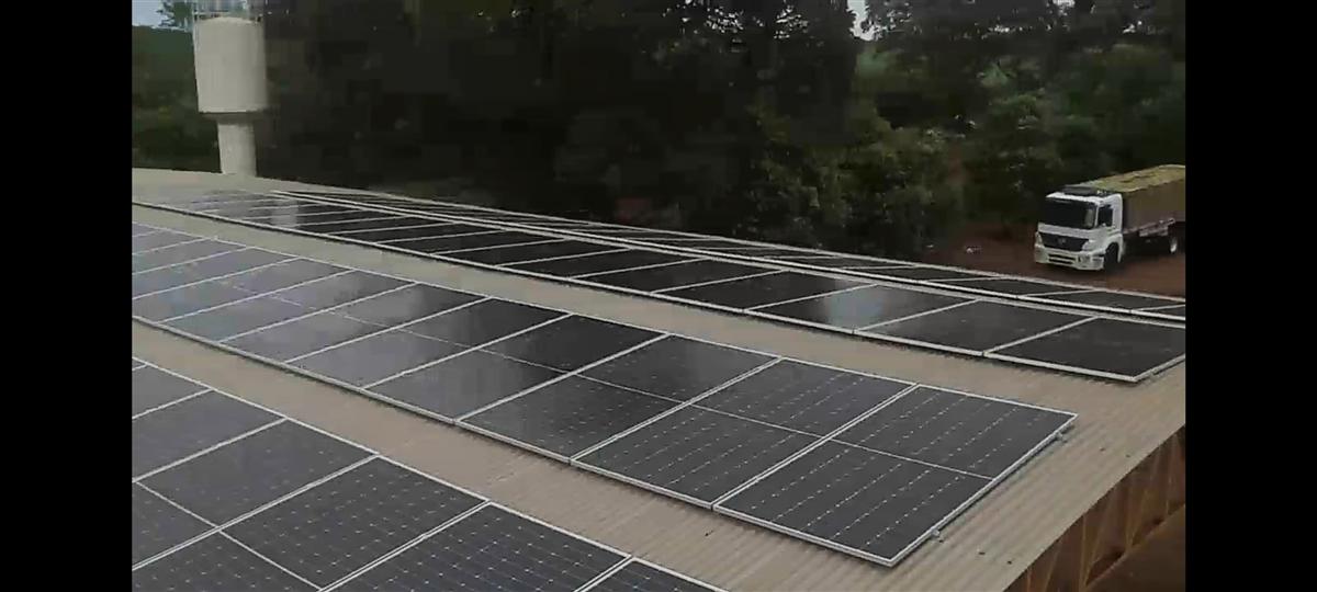 Projeto de placas solares entregue